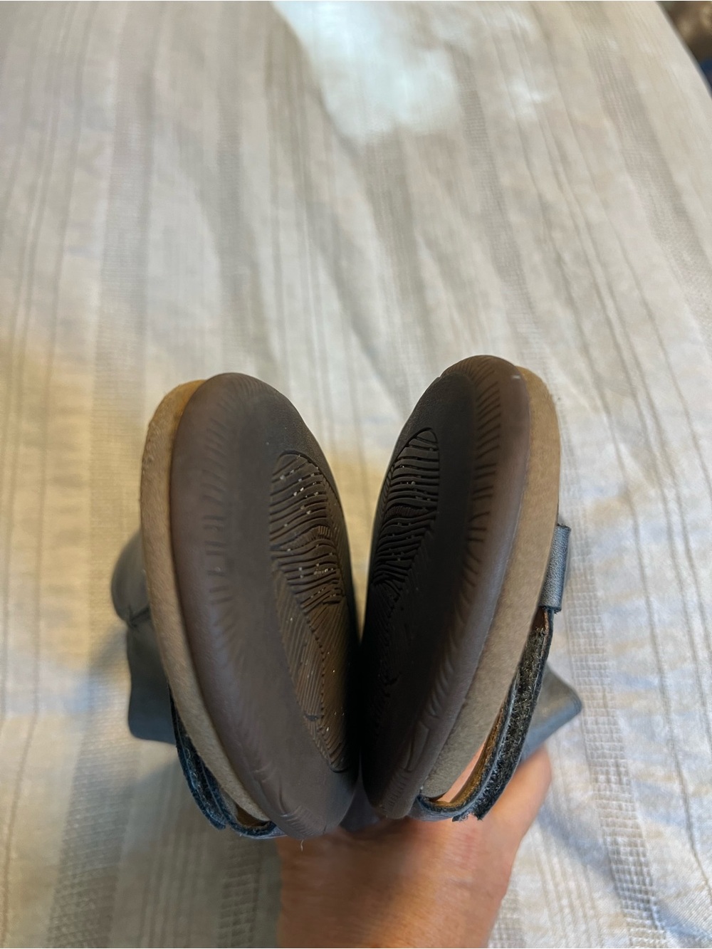 Taos: The Show Sandal - Steel, size 9 EUC - Picture 8 of 10